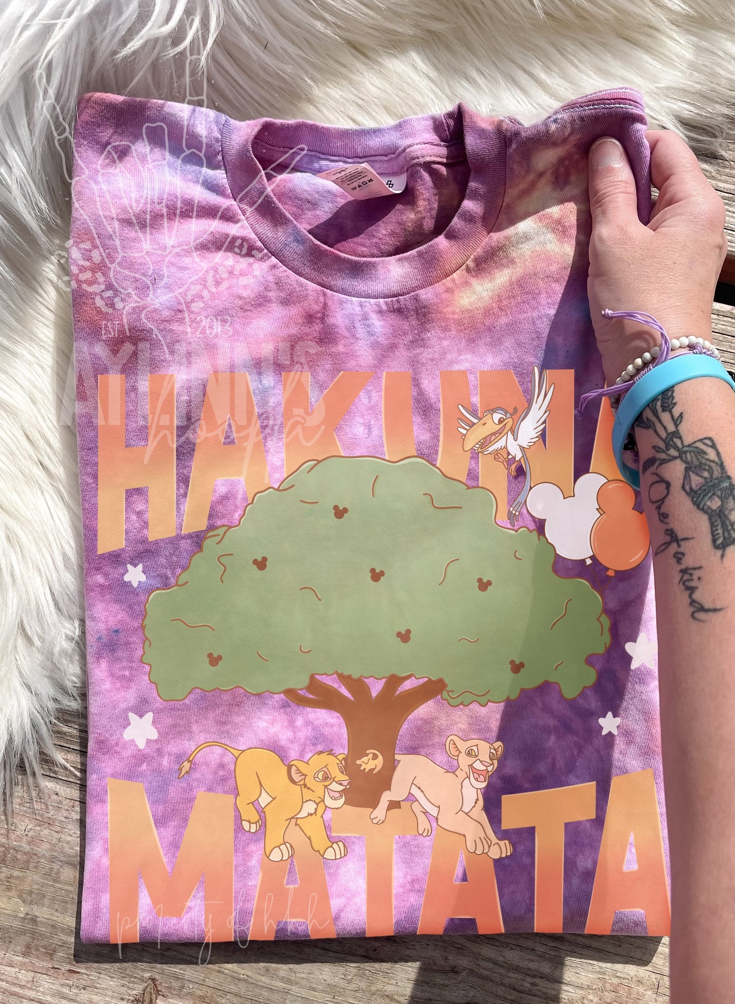 Hakuna Matata FACEBOOK EXCLUSIVE Tee