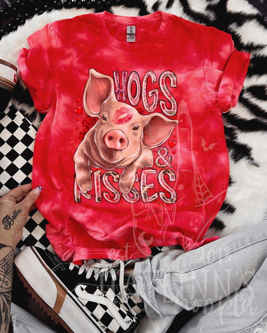 Hogs and Kisses Tee