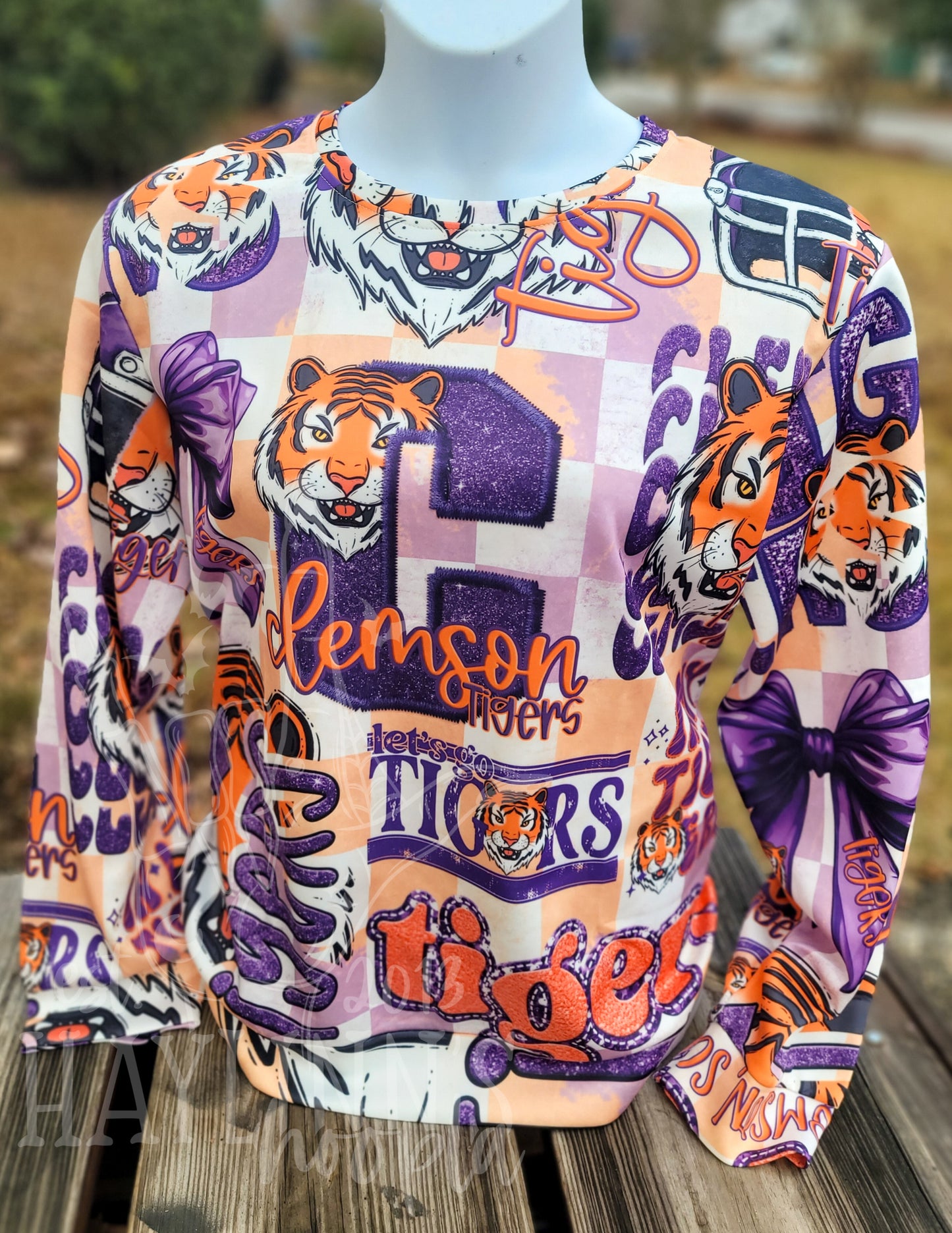 EXCLUSIVE Collaged Game Day Pullover