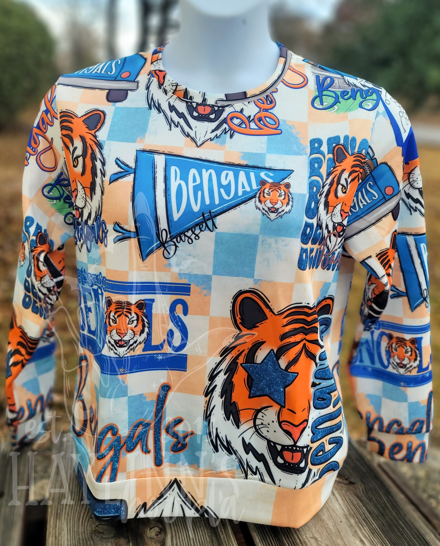 EXCLUSIVE Collaged Game Day Pullover